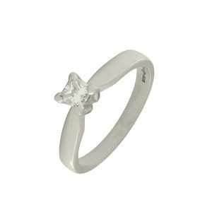 Platinum 0.30ct Princess Cut Solitaire Diamond Ring