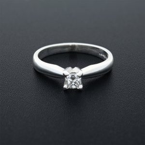 Platinum 0.30ct Princess Cut Solitaire Diamond Ring