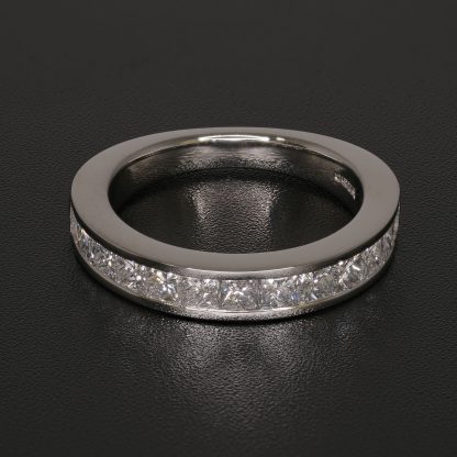 Platinum 1.17ct Half Eternity Diamond Band - Image 3