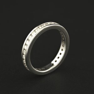 18ct White Gold 1.00ct Diamond Eternity Ring