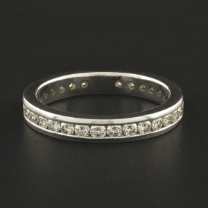 18ct White Gold 1.00ct Diamond Eternity Ring