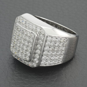 14ct White Gold 5.25ct Diamond Signet Ring
