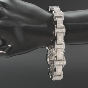 14ct White Gold 27.70ct Diamond Bracelet 8.5&#8243; 14mm