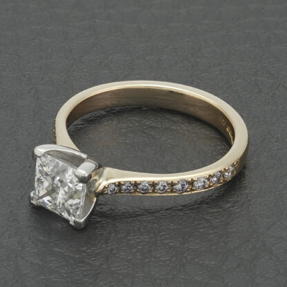 18ct Rose Gold 0.95ct Princess Cut Diamond Ring - Image 3