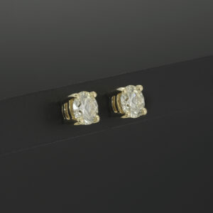 18ct Yellow Gold Diamond Solitaire Stud Earrings