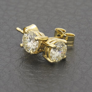 18ct Yellow Gold Diamond Solitaire Stud Earrings