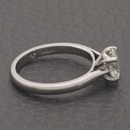 Platinum 0.72ct Oval Cut Diamond Solitaire Ring - Image 4