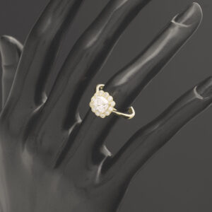 18ct Yellow Gold 1.35ct Diamond Cluster Ring