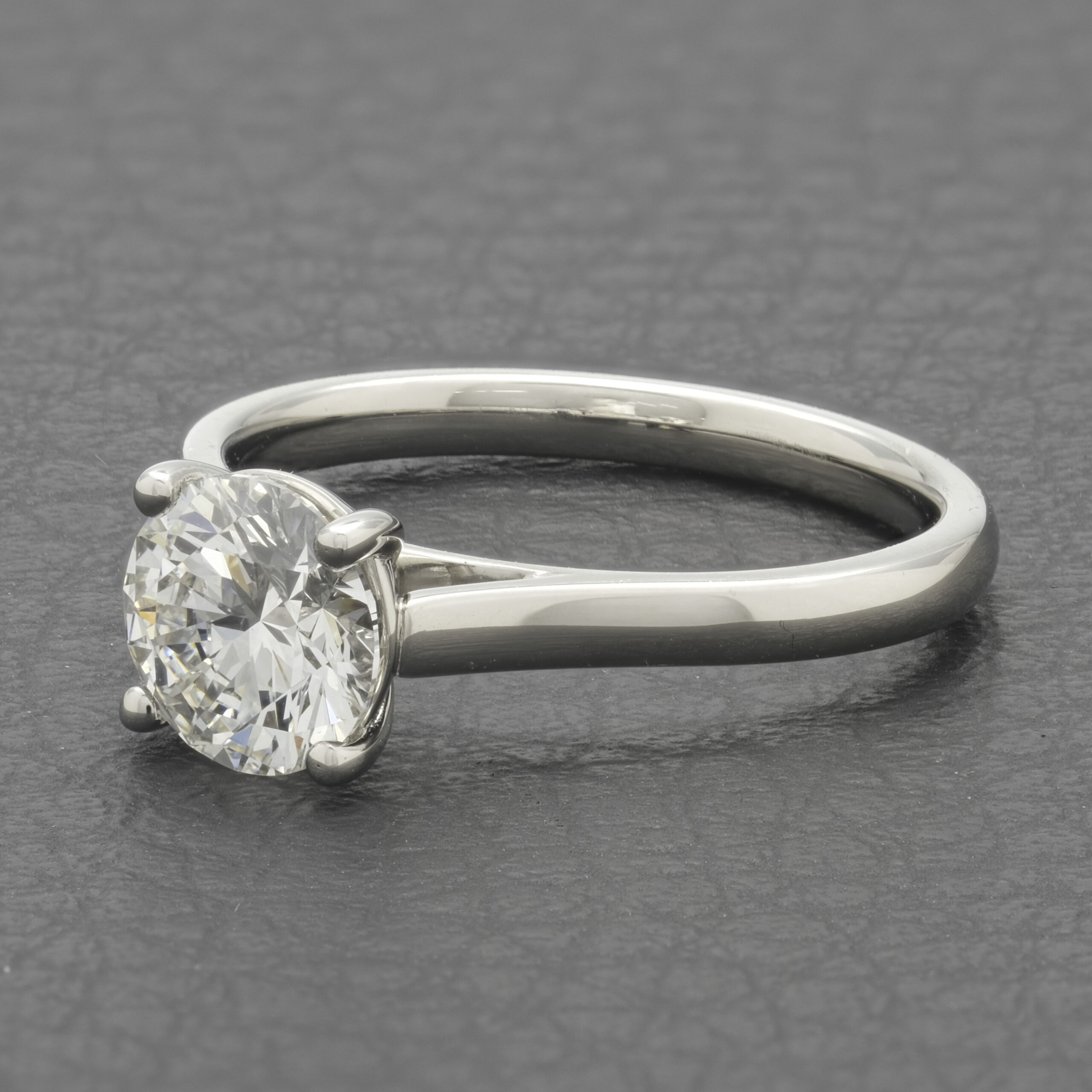 Platinum 1.28ct Diamond 4 Claw Ring - Image 4