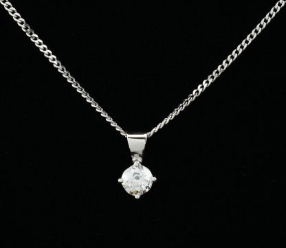 18ct Single Stone Diamond Pendant & Chain