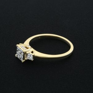 18ct Yellow Gold 0.58ct Princess Cut Diamond Ring