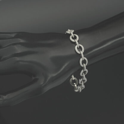 18ct White Gold Diamond Loop Bracelet 7.5" 9.5mm - Image 3