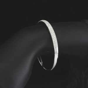 18ct White Gold 3.26 Diamond Pave Bangle