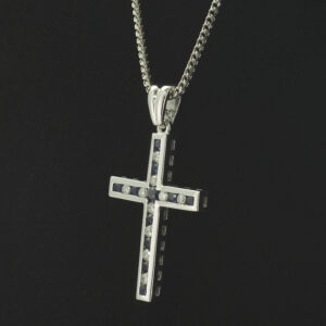 18ct White Gold 0.10ct Diamond 0.15ct Sapphire Cross Necklace 18″