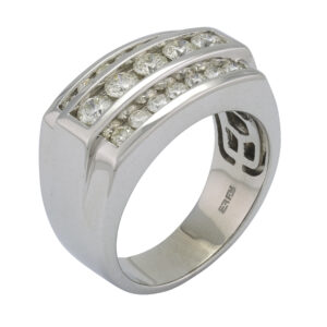 14ct White Gold 1.5ct Diamond Signet Ring