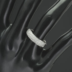 18ct White Gold 0.50ct Diamond Half Eternity Ring
