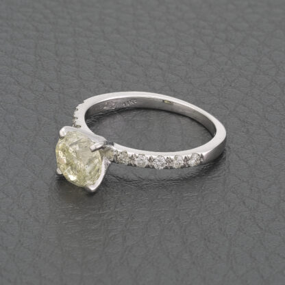 14ct White Gold 1.35ct Yellow Diamond Ring - Image 2