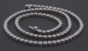 18ct White Gold 2.56ct Diamond Tennis Necklace 16.5&#8243;