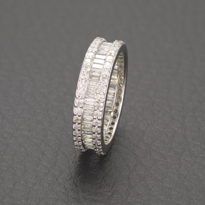 18ct White Gold 2.00ct Diamond Eternity Ring - Image 5