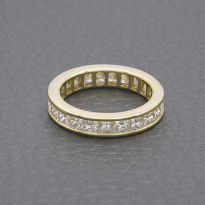 18ct Yellow Gold 3.00ct Diamond Eternity Ring - Image 3