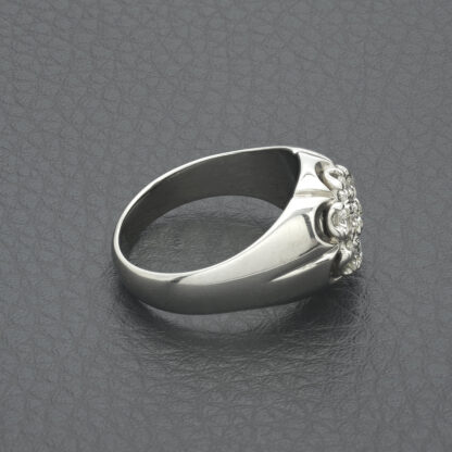 14ct White Gold 0.75ct Diamond Cluster Ring - Image 2