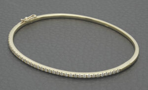 18ct Yellow Gold 0.60ct Diamond Bangle