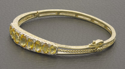 9ct Yellow Gold 0.10ct Diamond & Yellow Sapphire Bangle - Image 3