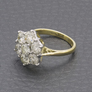 18ct Yellow Gold 1.85ct Diamond Cluster Ring