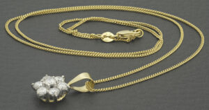 18ct Yellow Gold 0.90ct Diamond Cluster Necklace 20&#8243;