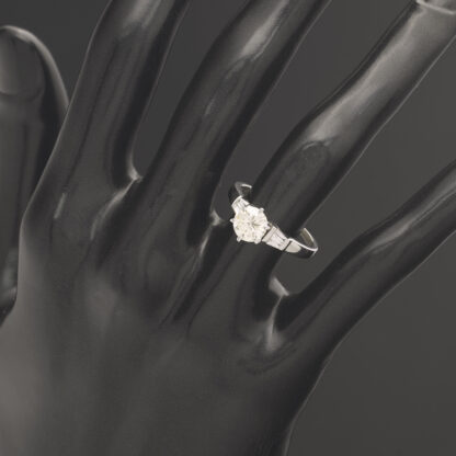 14ct White Gold 1.05ct Diamond Solitaire Ring - Image 2