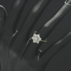 18ct Yellow Gold 1.00ct Diamond Flower Cluster Ring