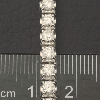 18ct White Gold 10.75ct Diamond Tennis Necklace - Image 3