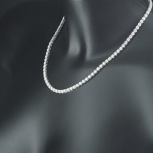 18ct White Gold 10.75ct Diamond Tennis Necklace