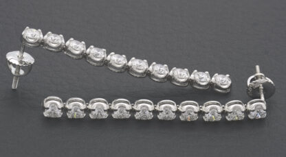 18ct White Gold 2.40ct Diamond Drop Earrings - Image 3