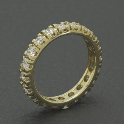 18ct Yellow Gold 1.60ct Diamond Full Eternity Ring - Image 3