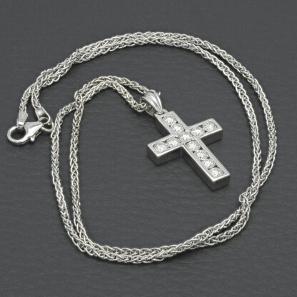 18ct White Gold 1.10ct Diamond Cross Necklace 18" - Image 4