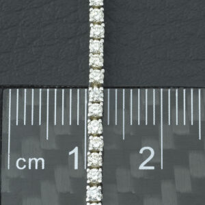 18ct White Gold 1.80ct Diamond Tennis Bracelet 7.5&#8243; 2mm