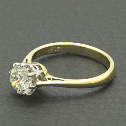 18ct Yellow Gold 0.90ct Diamond Solitaire Ring - Image 2