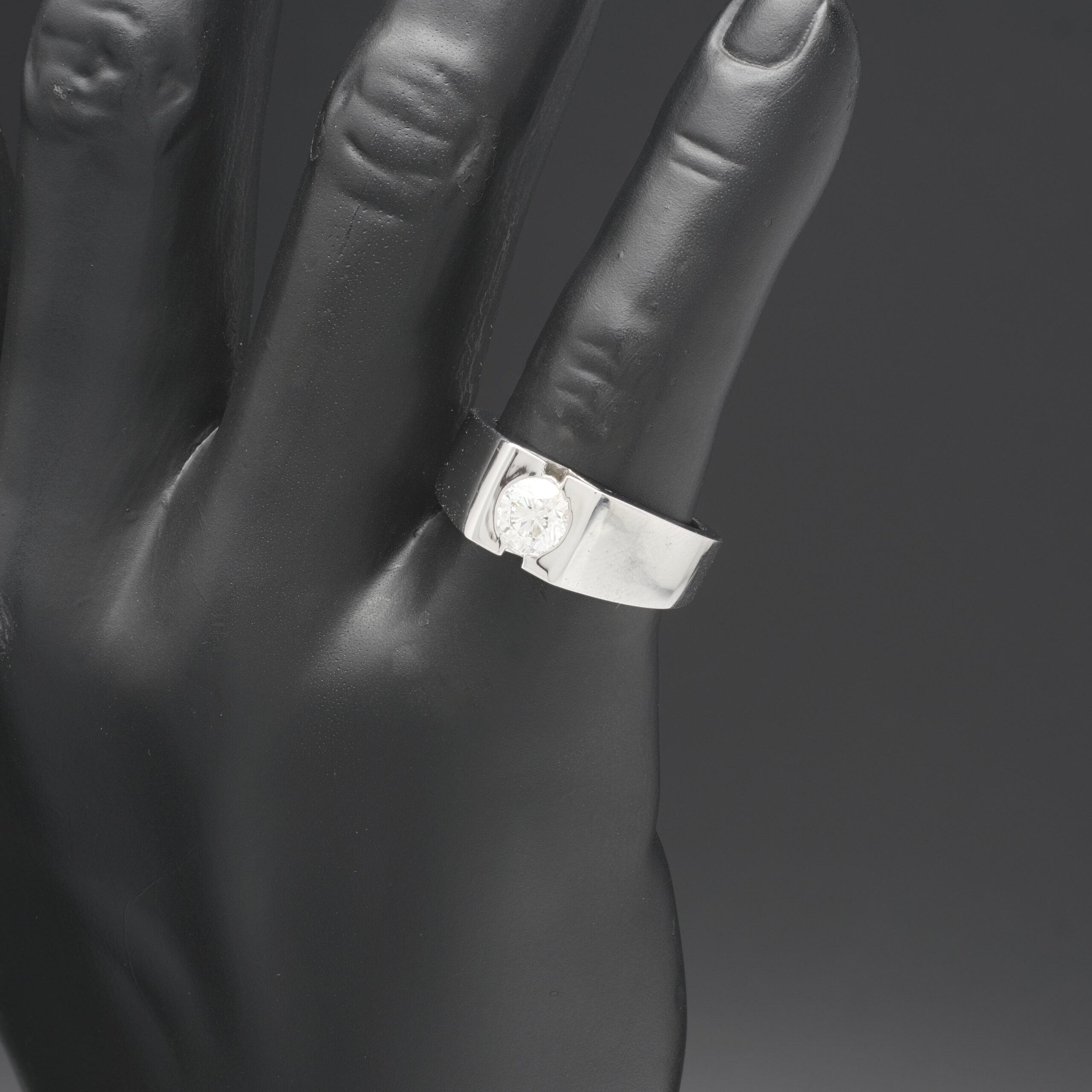 18ct White Gold 1.00ct Diamond Signet Ring - Image 2