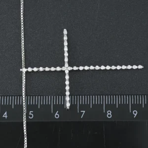 18ct White Gold 0.36ct Diamond Cross Necklace 17″ 1mm