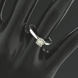 9ct White Gold 0.15ct Diamond Cluster Ring