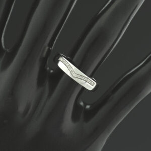 9ct White Gold Diamond Ring