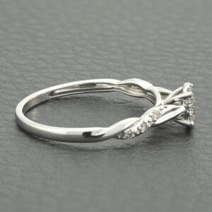 9ct White Gold 0.15ct Diamond Cluster Ring