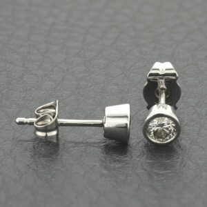 18ct White Gold 0.30ct Diamond Solitaire Stud Earrings