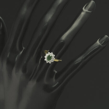 18ct Yellow Gold Emerald And 0.30ct Diamond Cluster Ring - Image 2