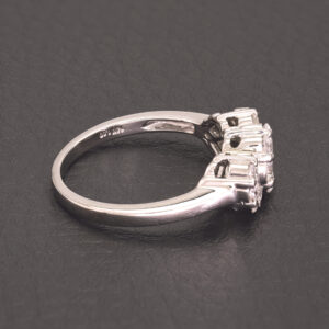 14ct White Gold 1.00ct Diamond Cluster Ring
