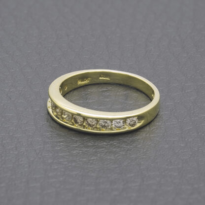 18ct Yellow Gold 0.30ct Diamond Half Eternity Ring - Image 3