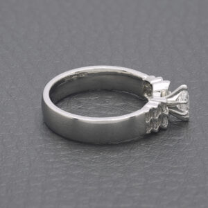 18ct White Gold 0.33ct Diamond Marquise Ring