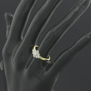 18ct Yellow Gold 0.20ct Diamond Cluster Ring