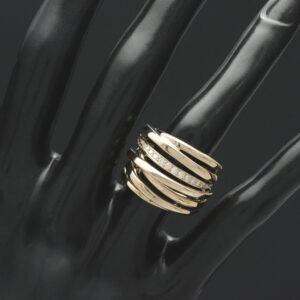 18ct Rose Gold 0.20ct Diamond Crossover Ring